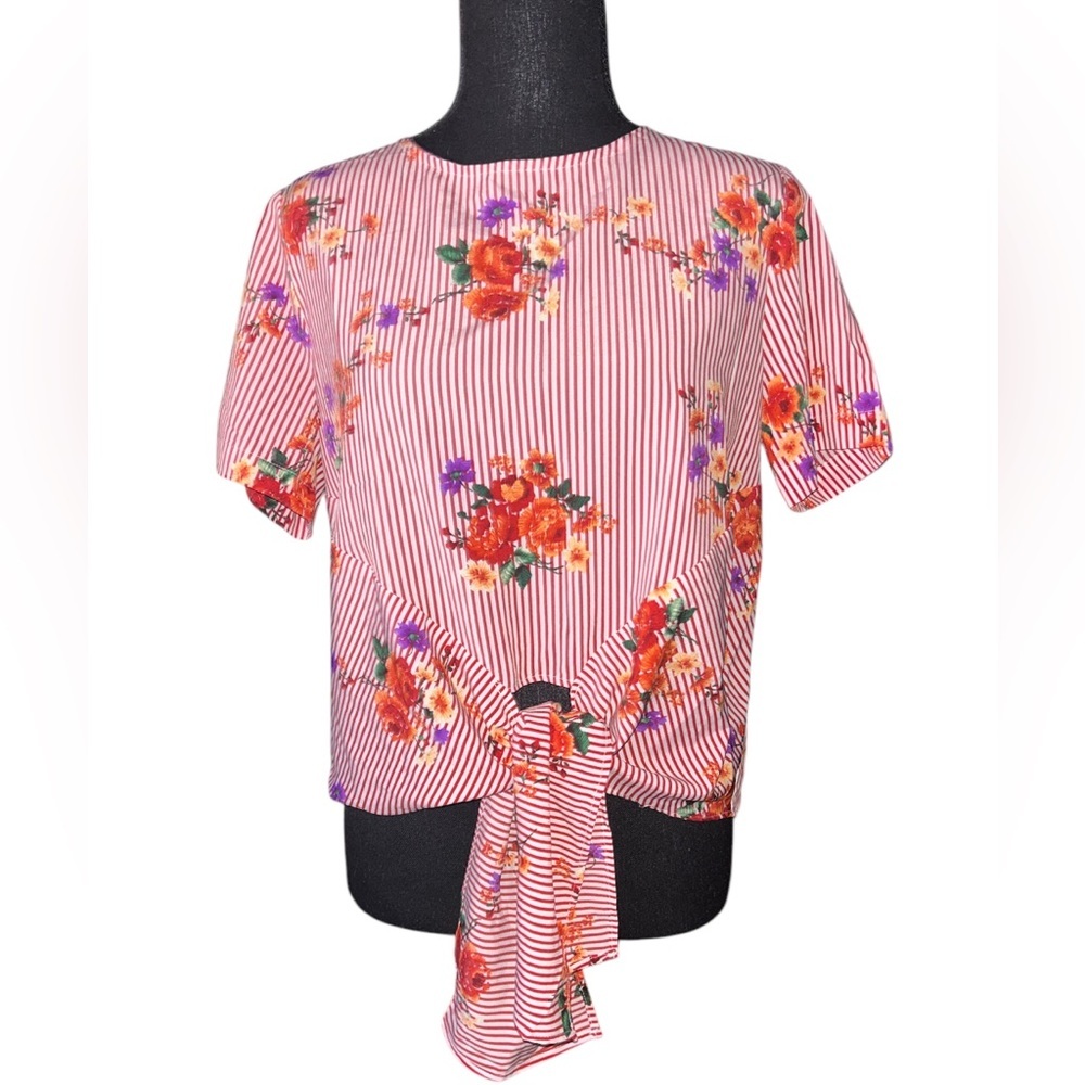Blueh Ciel Red Summer Light And Airy Tie Up Floral Blouse - Picture 2 of 5